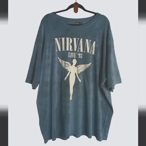 Nirvana Kurt Cobain In Utero live 93 Light Blue t-shirt Size Large 3XL